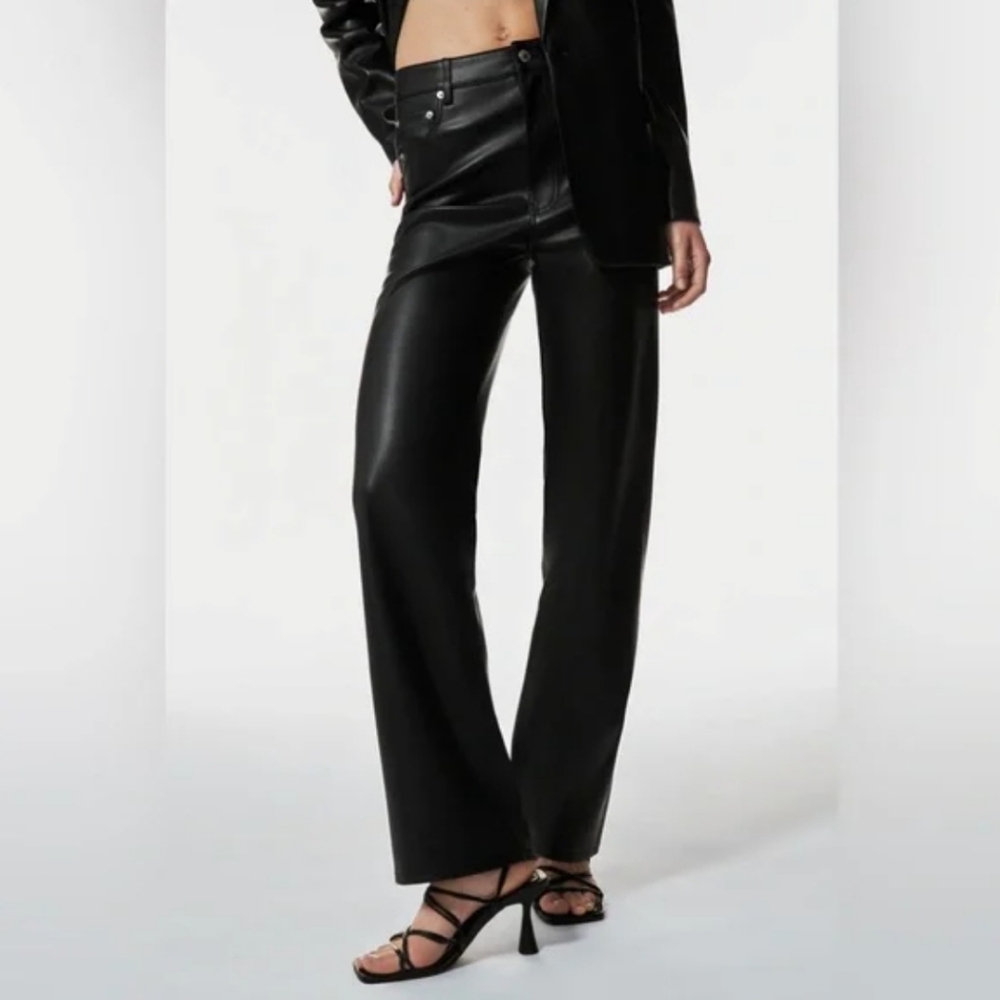 Zara PU Vegan Leather Highwaisted Wide Leg Pants Size 6